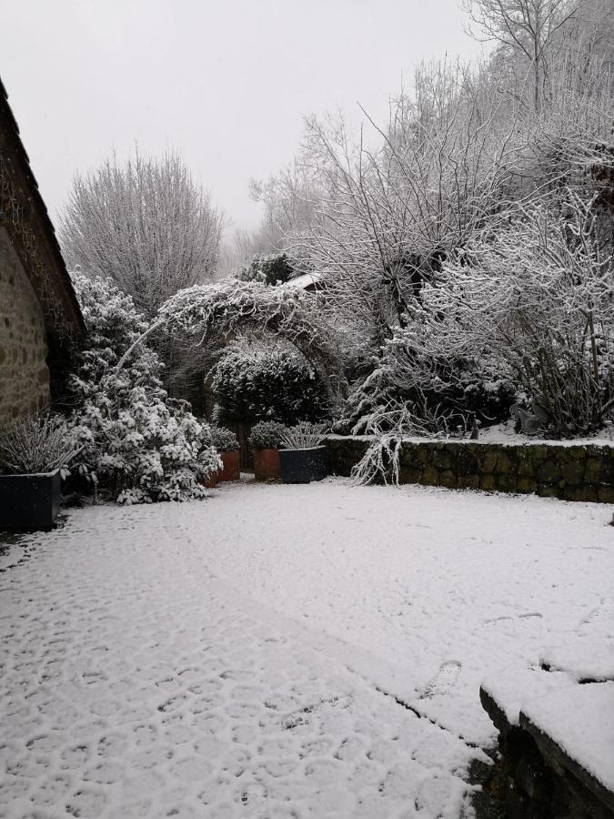 Gite Du Hameau D'Amignie Vernay 外观 照片