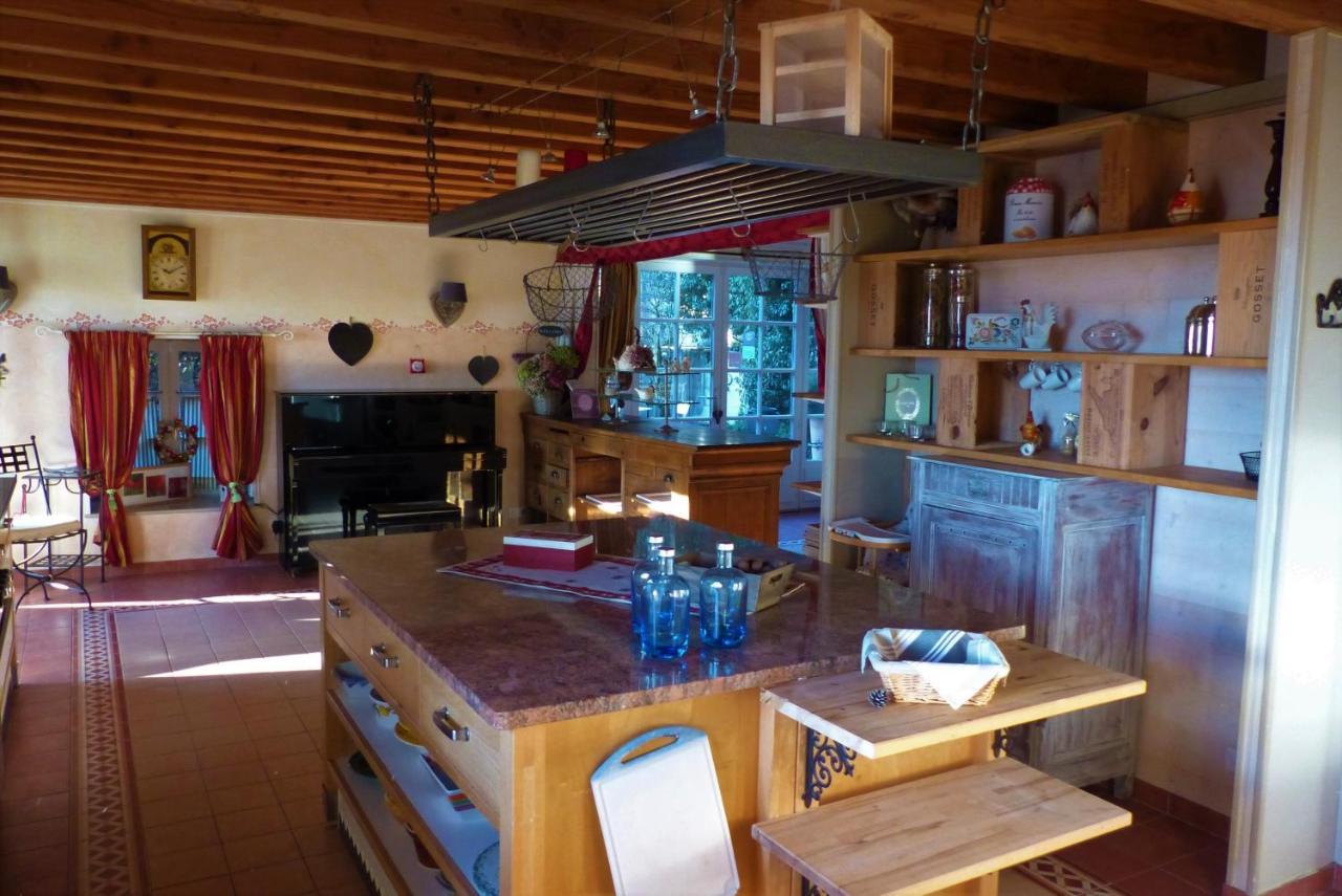 Gite Du Hameau D'Amignie Vernay 外观 照片