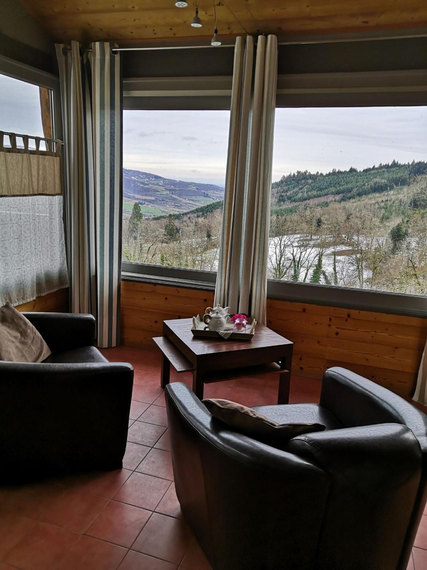 Gite Du Hameau D'Amignie Vernay 外观 照片